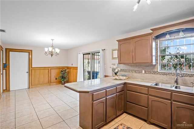 2616 Upas Avenue, Mcallen, TX 78501