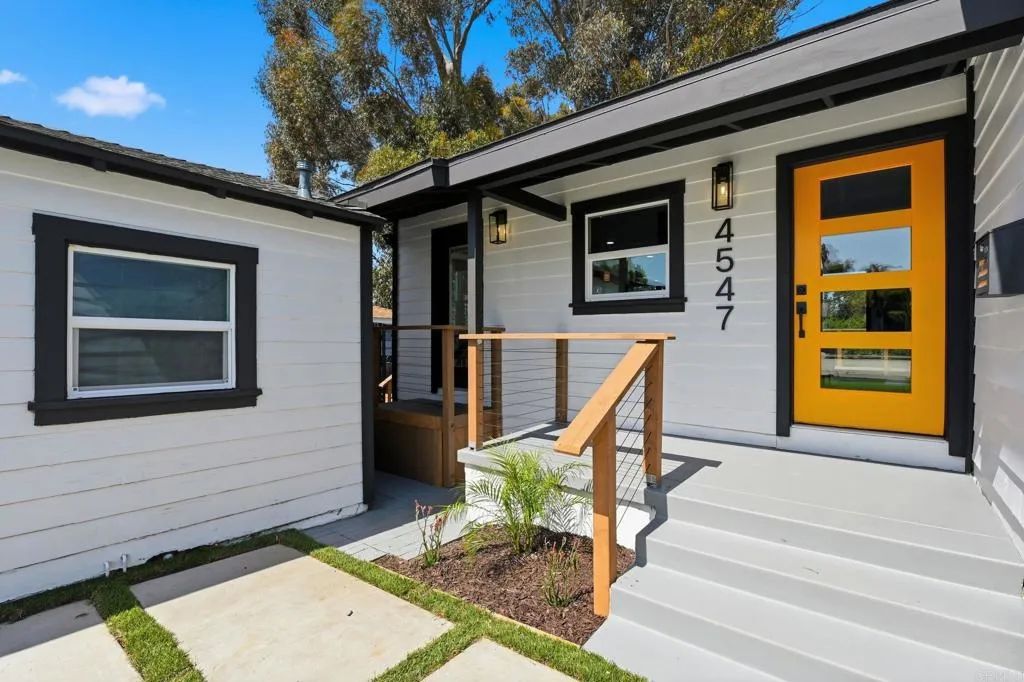 4547 Contour Blvd, San Diego, CA 92115