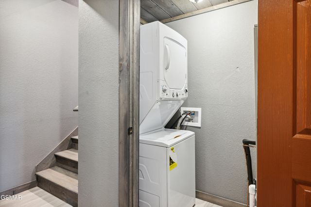 764 Chestnut Drive, Gatlinburg, TN 37738