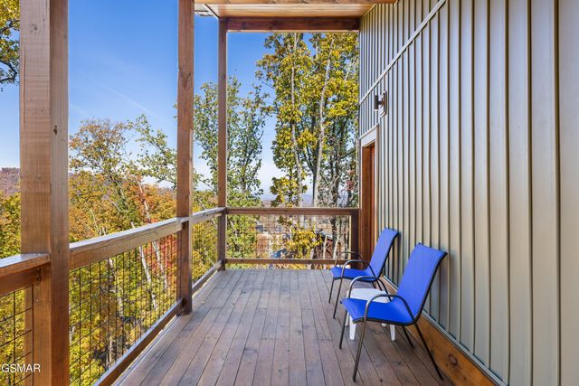 764 Chestnut Drive, Gatlinburg, TN 37738