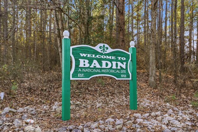 910 Roosevelt Street, Badin, NC 28009