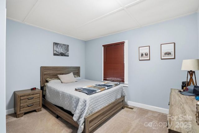 910 Roosevelt Street, Badin, NC 28009