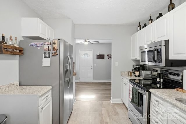 910 Roosevelt Street, Badin, NC 28009