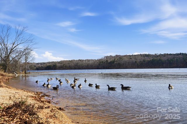 910 Roosevelt Street, Badin, NC 28009