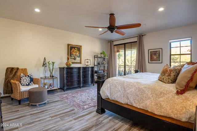 36601 N MULE TRAIN Road B14, Carefree, AZ 85377