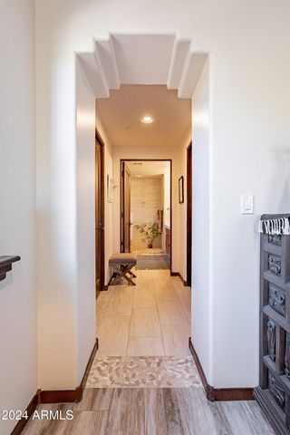 36601 N MULE TRAIN Road B14, Carefree, AZ 85377