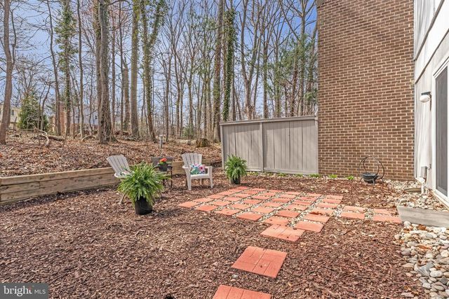 12021 INSHA CT, Reston, VA 20191