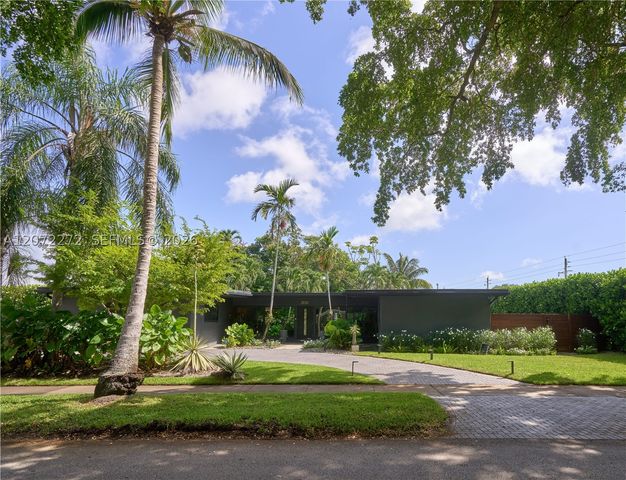 2155 NE 191st Dr, North Miami Beach, FL 33179