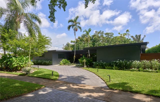 2155 NE 191st Dr, North Miami Beach, FL 33179