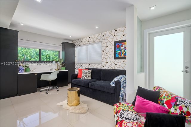 2155 NE 191st Dr, North Miami Beach, FL 33179