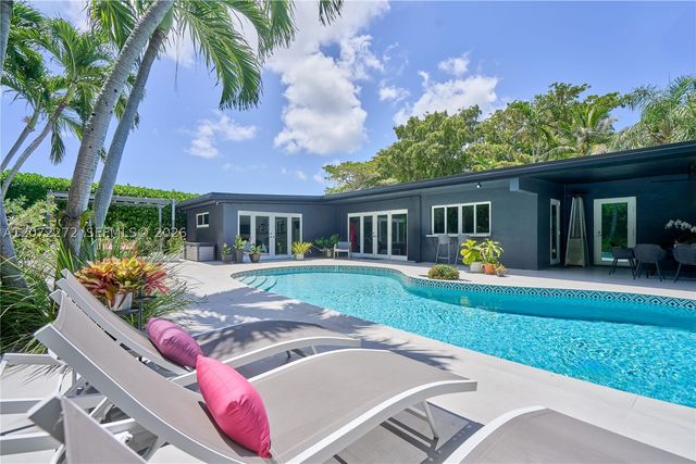 2155 NE 191st Dr, North Miami Beach, FL 33179