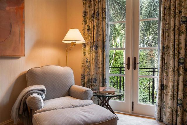 223 Coral Lane, Palm Beach, FL 33480