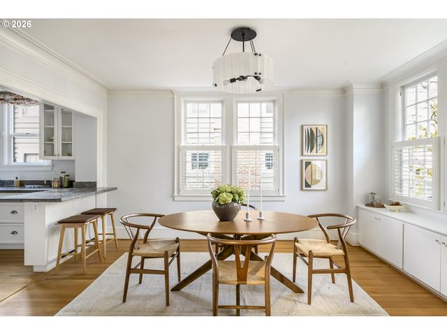 3023 Ne 18TH Ave, Portland, OR 97212