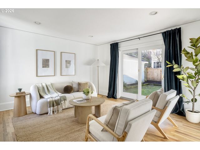 3023 Ne 18TH Ave, Portland, OR 97212