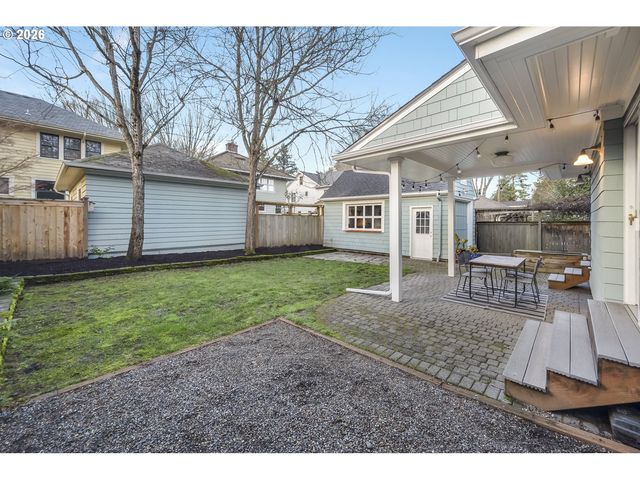 3023 Ne 18TH Ave, Portland, OR 97212