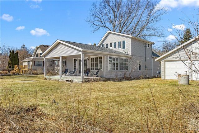 3559 North Shore DRIVE, Hubertus, WI 53033