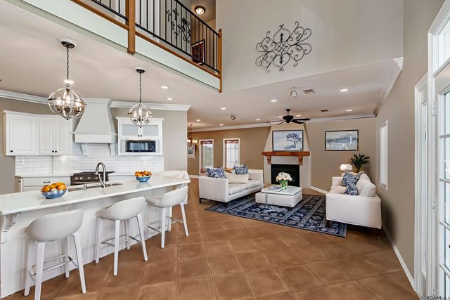 10261 Island Rd, Ventress, LA 70783