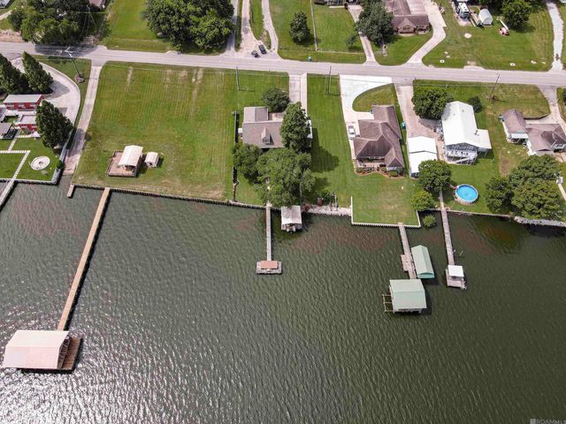 10261 Island Rd, Ventress, LA 70783