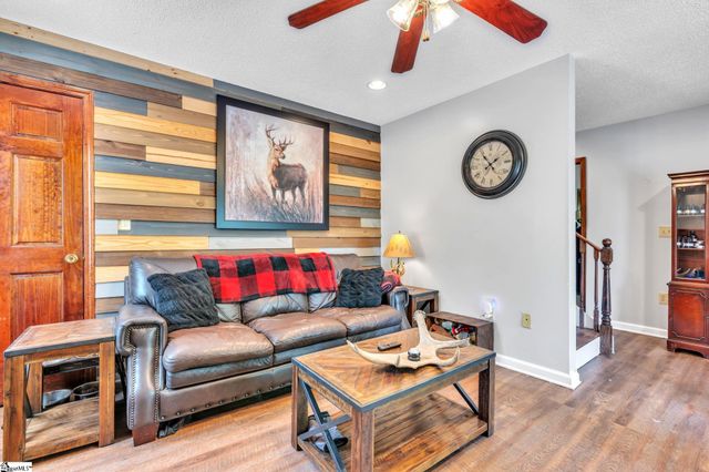 189 Caledonia Road, Landrum, SC 29356