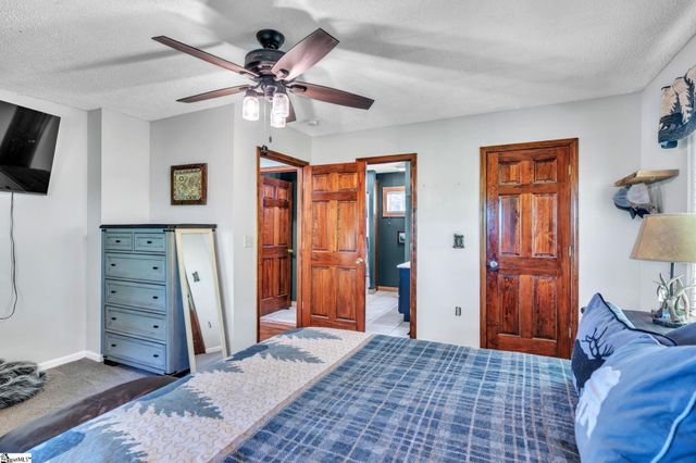 189 Caledonia Road, Landrum, SC 29356