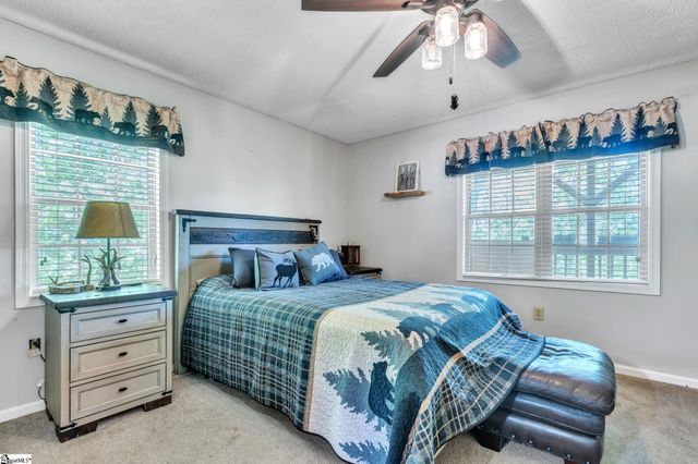 189 Caledonia Road, Landrum, SC 29356