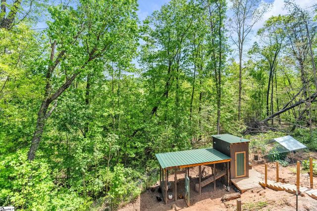 189 Caledonia Road, Landrum, SC 29356