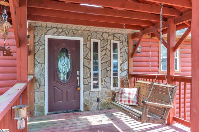 189 Caledonia Road, Landrum, SC 29356