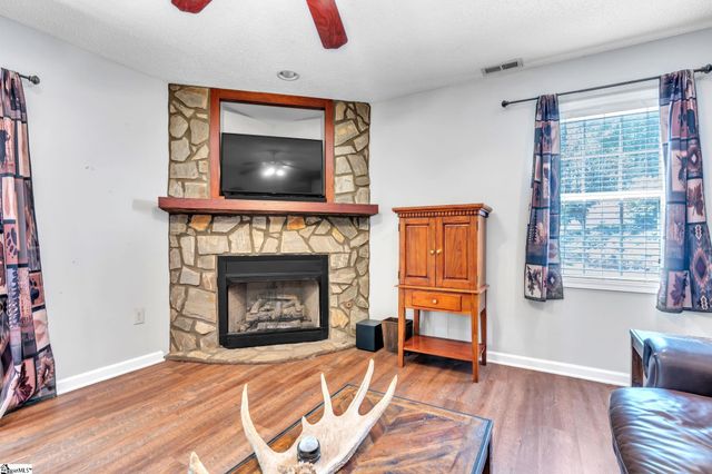 189 Caledonia Road, Landrum, SC 29356