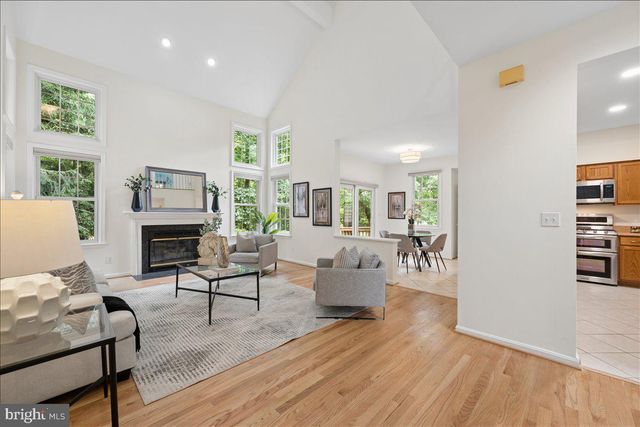 18710 SEVERN RD, Gaithersburg, MD 20879