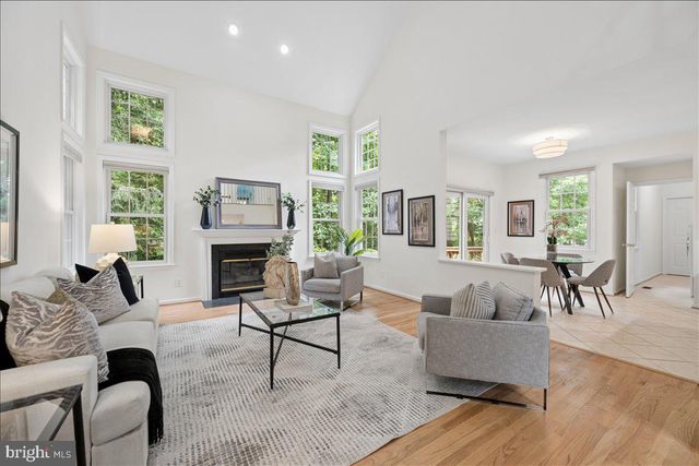 18710 SEVERN RD, Gaithersburg, MD 20879