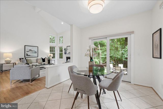 18710 SEVERN RD, Gaithersburg, MD 20879