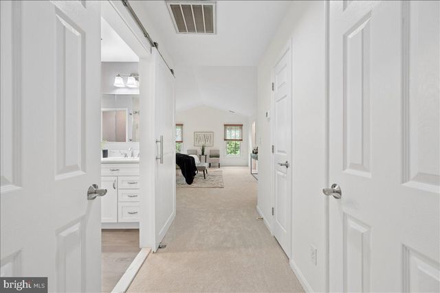 18710 SEVERN RD, Gaithersburg, MD 20879