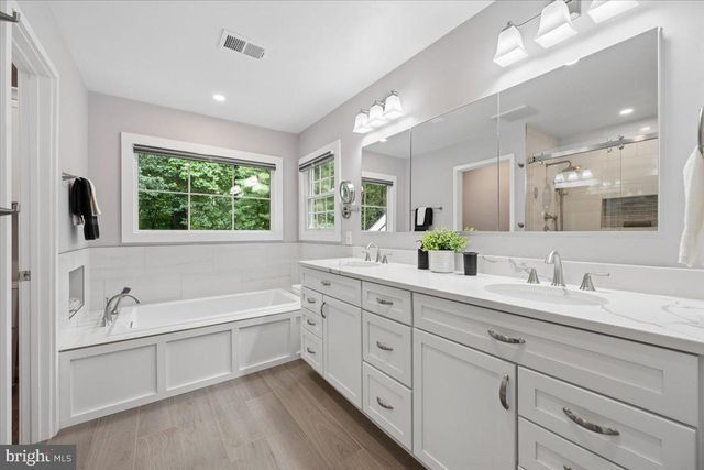 18710 SEVERN RD, Gaithersburg, MD 20879