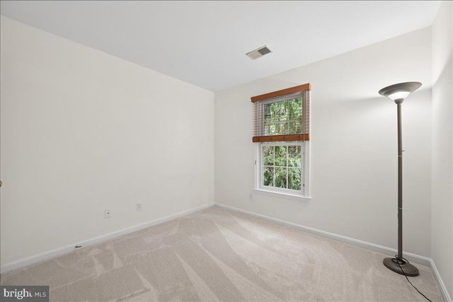 18710 SEVERN RD, Gaithersburg, MD 20879