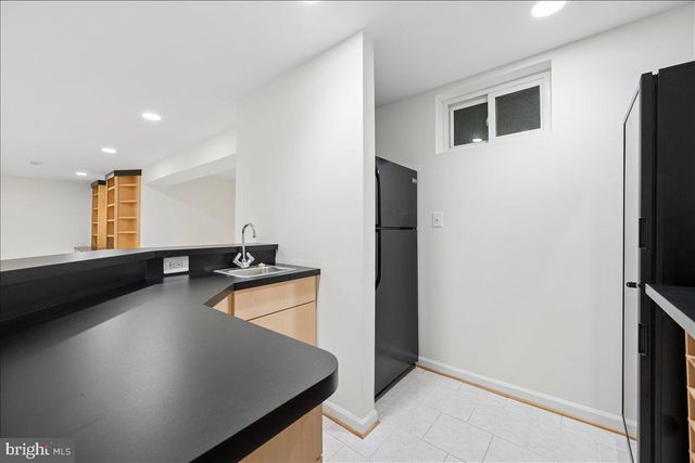 18710 SEVERN RD, Gaithersburg, MD 20879