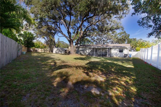 12092 104TH COURT, Largo, FL 33778