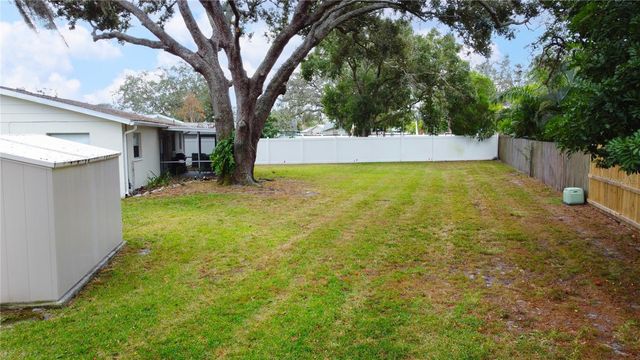 12092 104TH COURT, Largo, FL 33778