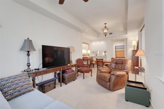 26206 AVENIDA LAS COLINAS 4A, Howey In The Hills, FL 34737