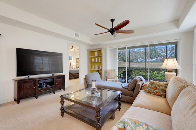 26206 AVENIDA LAS COLINAS 4A, Howey In The Hills, FL 34737