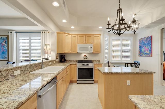 26206 AVENIDA LAS COLINAS 4A, Howey In The Hills, FL 34737