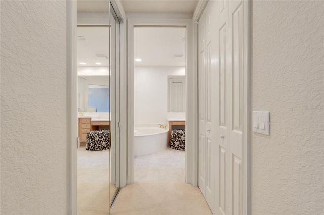 26206 AVENIDA LAS COLINAS 4A, Howey In The Hills, FL 34737