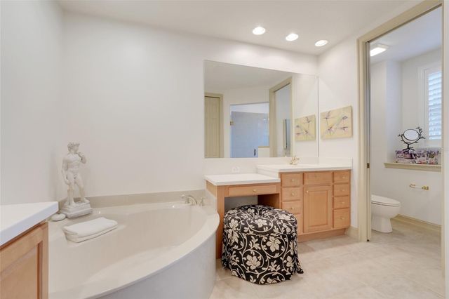 26206 AVENIDA LAS COLINAS 4A, Howey In The Hills, FL 34737