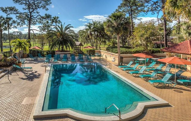 26206 AVENIDA LAS COLINAS 4A, Howey In The Hills, FL 34737