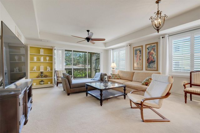 26206 AVENIDA LAS COLINAS 4A, Howey In The Hills, FL 34737