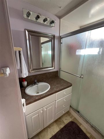 29250 US HIGHWAY 19 N 610, Clearwater, FL 33761