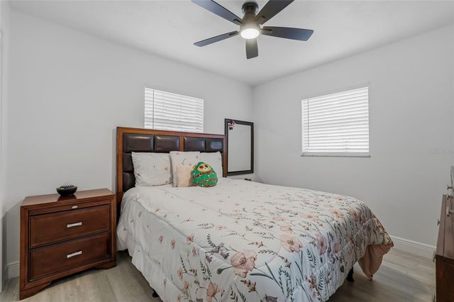 9402 N NEWPORT AVENUE, Tampa, FL 33612