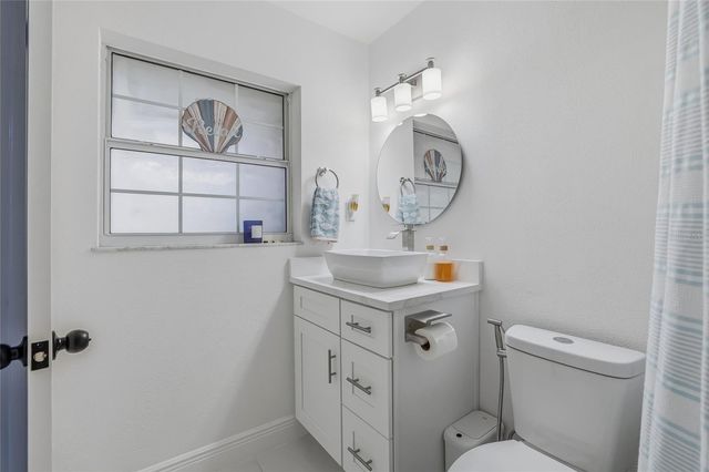 9402 N NEWPORT AVENUE, Tampa, FL 33612