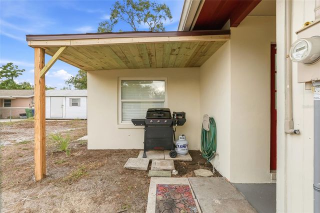 9402 N NEWPORT AVENUE, Tampa, FL 33612