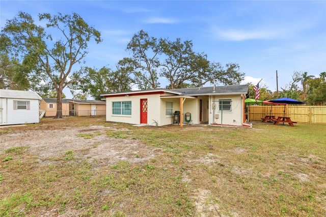 9402 N NEWPORT AVENUE, Tampa, FL 33612