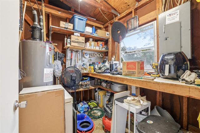 9402 N NEWPORT AVENUE, Tampa, FL 33612